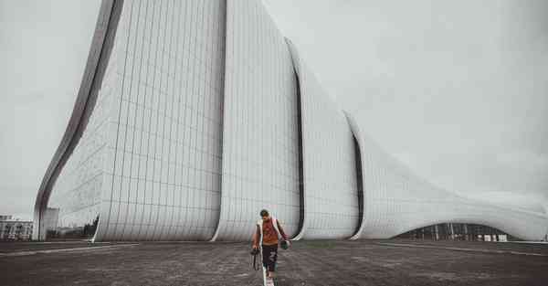 AI绘画提词器手机（AI绘画软件哪个好用）