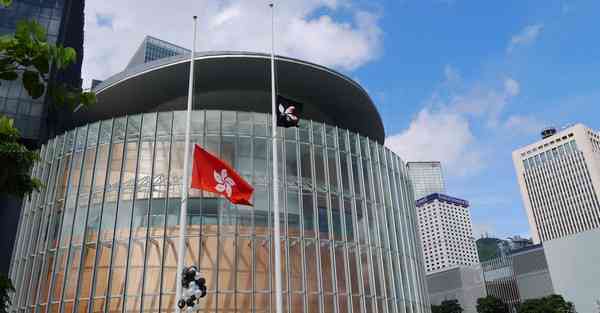 大数据包含设备数据的行业文章