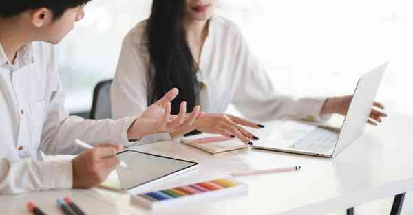 汉庭智能机器人送餐配音