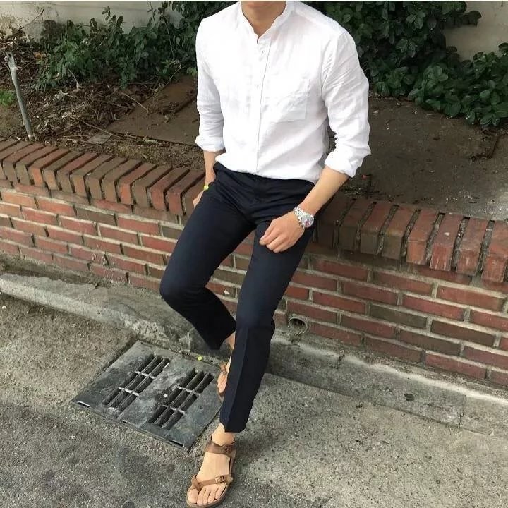 闵坚曼明
