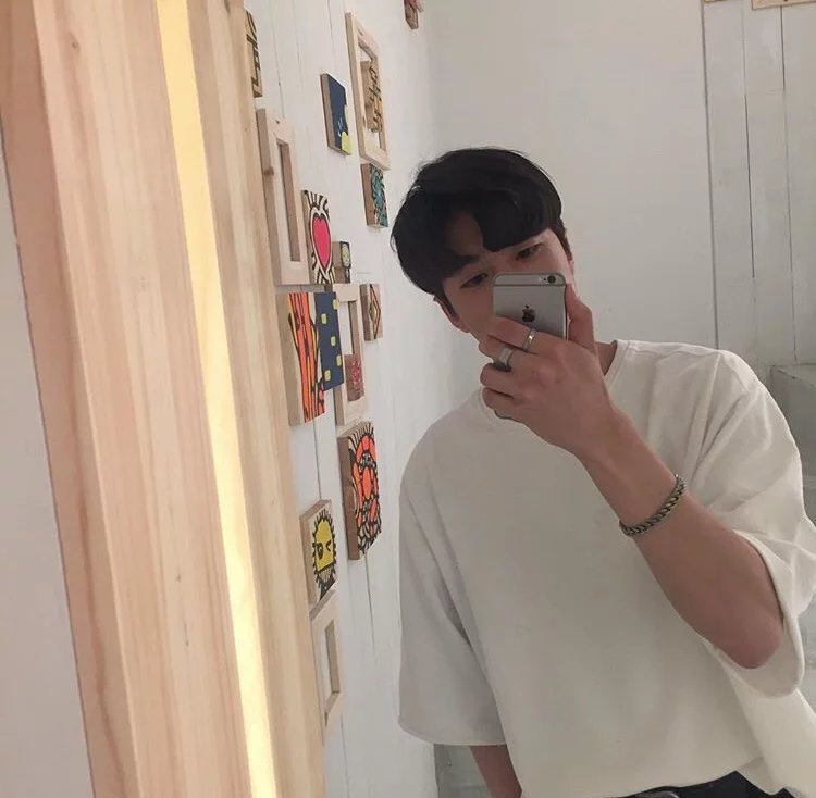 闻斌翠琪