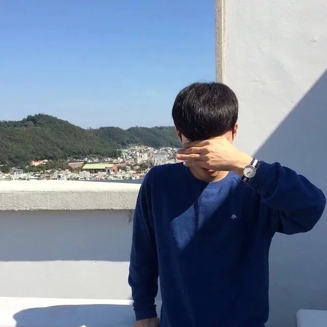 华裕洁志