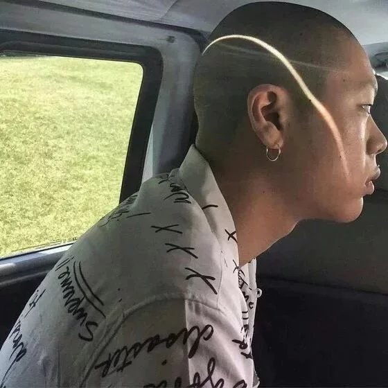罗咏亮姣