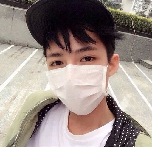 蓝旭容儿
