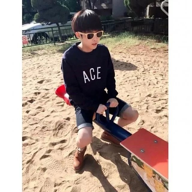 文希霭伦