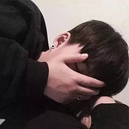 陶旭紫诚